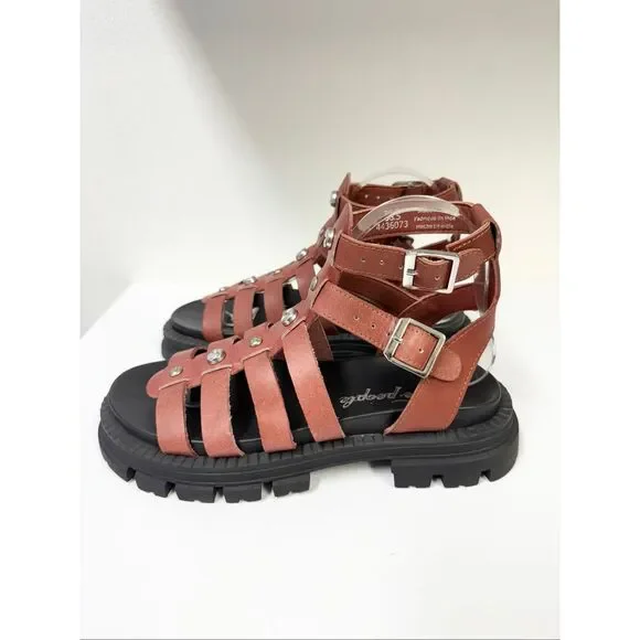 Free People Hadley Hammered Stud Sandals Leather Gladiator 38.5 8.5 - Picture 5 of 8